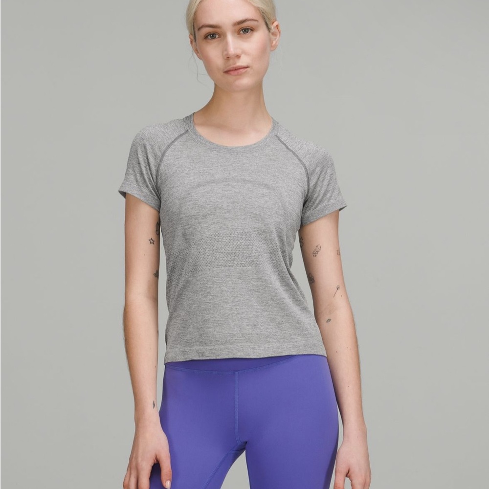 Lululemon Swiftly Tech Short-Sleeve Shirt 2.0 - Waist Length